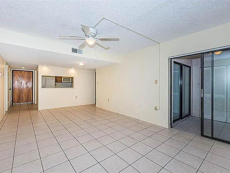 2587 Countryside Blvd #109 — Photo 14