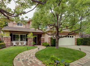 27 Shady Cove Ct, Azusa, CA 91702