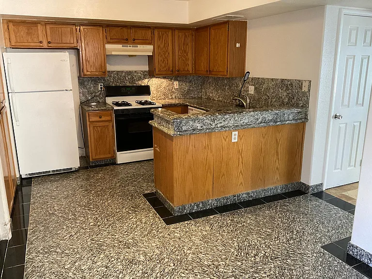 109 Lotus Blossom Ct — Photo 10