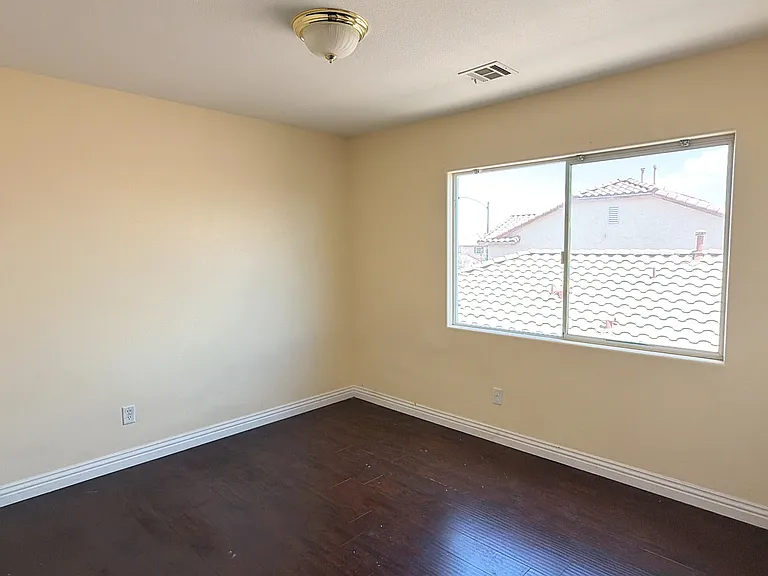 8435 Montefino Ct — Photo 9