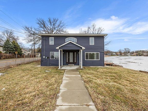 2nd image of 3545 Union Lake Rd