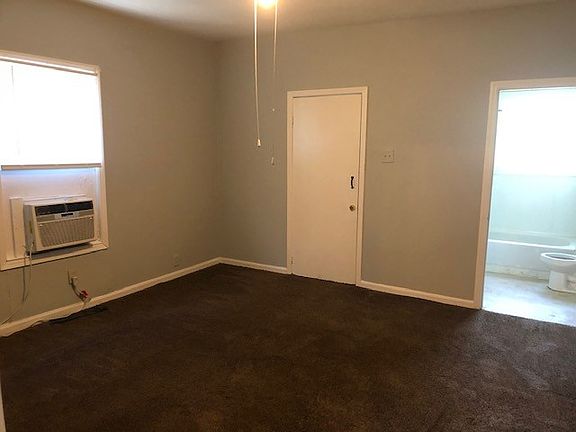 Bedroom_04112023