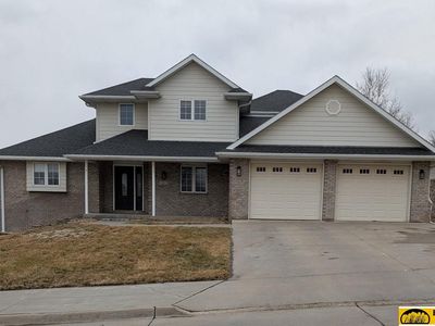 1513 Crest View Ave, Beatrice, NE, 68310