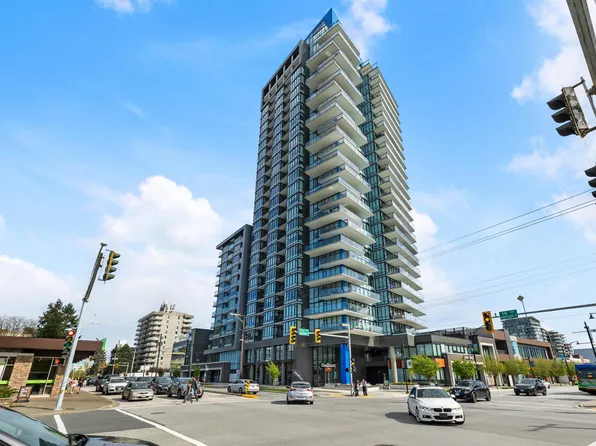 1588 Johnston Rd #307, White Rock, BC V4B 3Z7