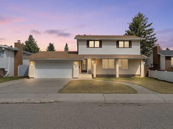 231 Queen Charlotte Pl W, Calgary, AB T2J 4H8