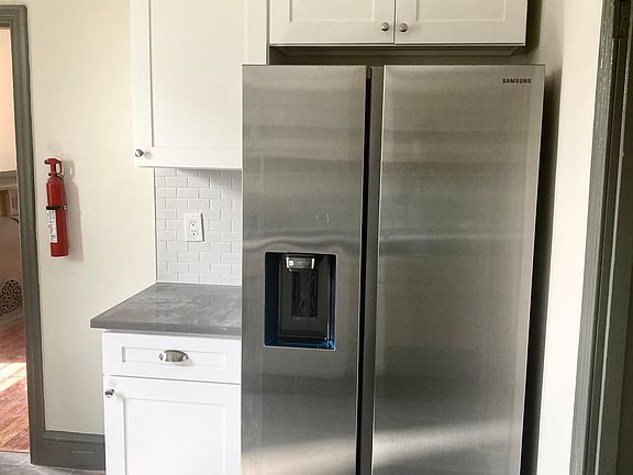 2nd image of 224 E Mount Airy Ave #2F