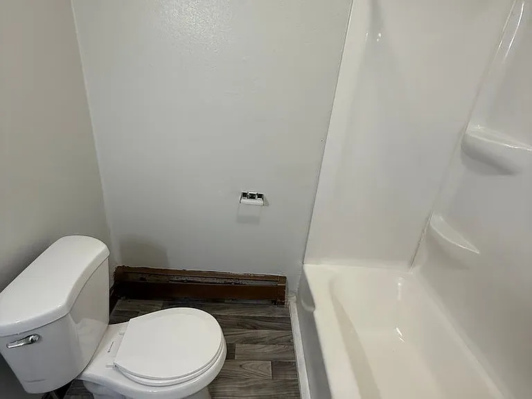 2519 Clarkson Ave — Photo 41