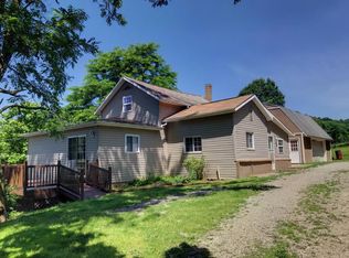 6323 Fox Valley Rd SE, Gnadenhutten, OH 44629