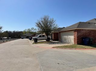 1702 Chisholm Dr, Duncan, OK 73533