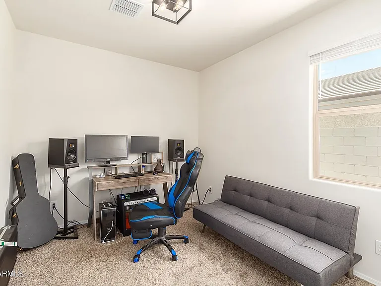 2418 E Santa Barbara Trl — Photo 21