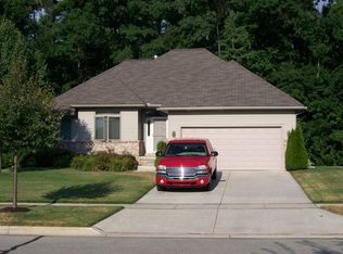 2201 Chestnut Cres, Saline, MI 48176