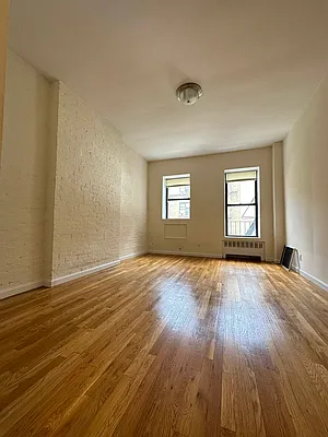 Rented by Bond New York | media 1