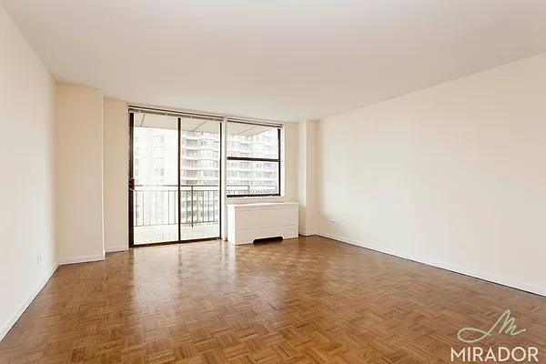 Rented by Mirador Real Estate | media 19