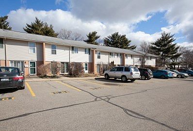 3557 kenbrooke ct-101