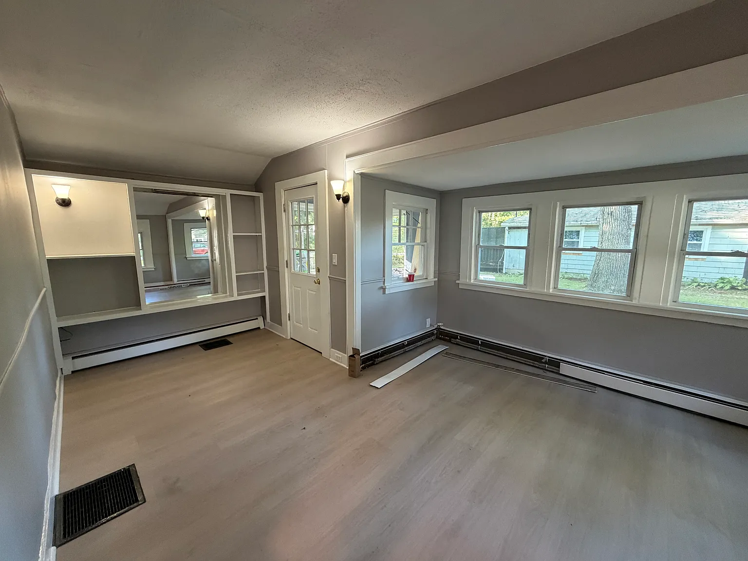 2 bed, 1000 sqft, $1,750 — Photo 4