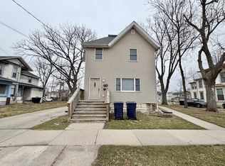 167 S Jackson St #1/2, Janesville, WI 53548
