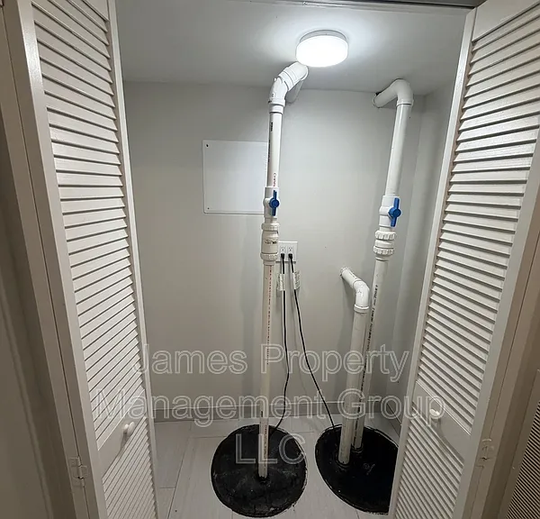 6325 N Richmond St — Photo 18