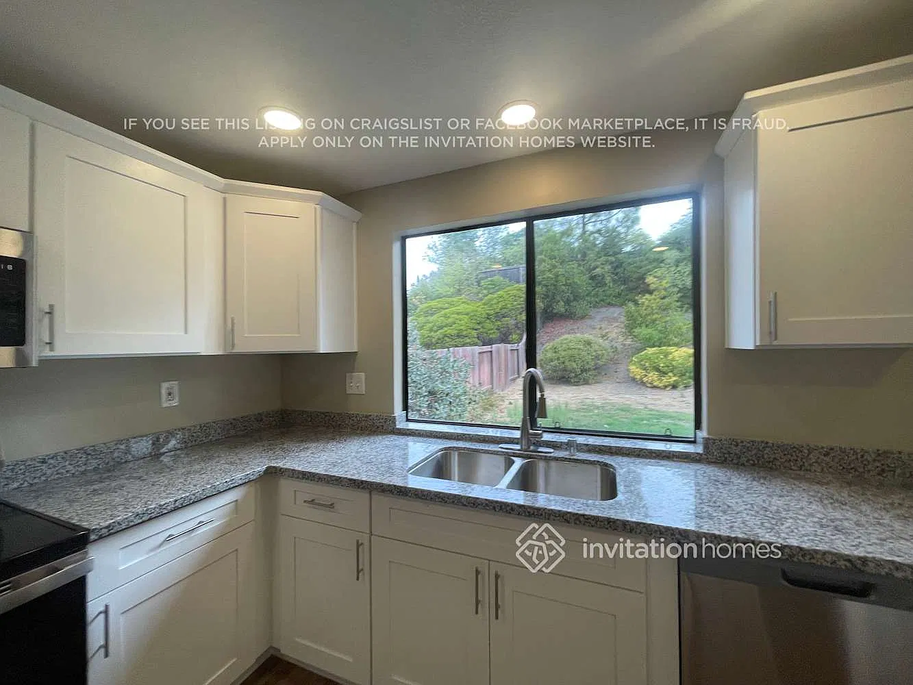 112 Royal Ct Vallejo, CA 94591 — Photo 2