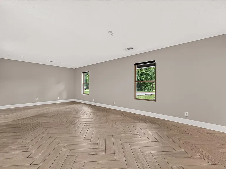 19563 Loafers Ln — Photo 3