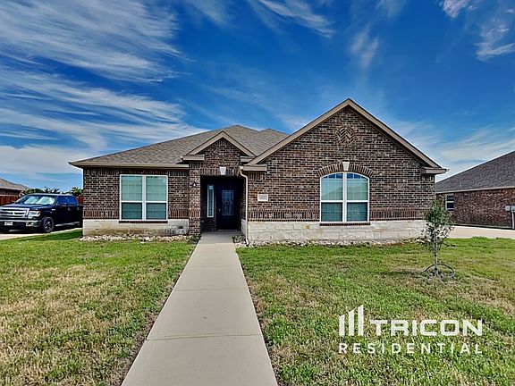 2nd image of 603 Meadow Springs Dr
