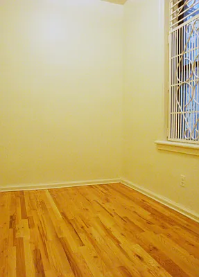 Rented by DSA Realty | media 17