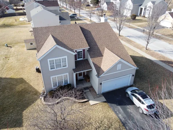 11330 S Highland Dr, Plainfield, IL 60585