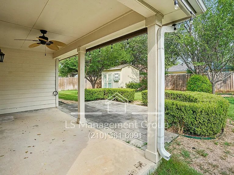 14343 Markham Gln — Photo 34