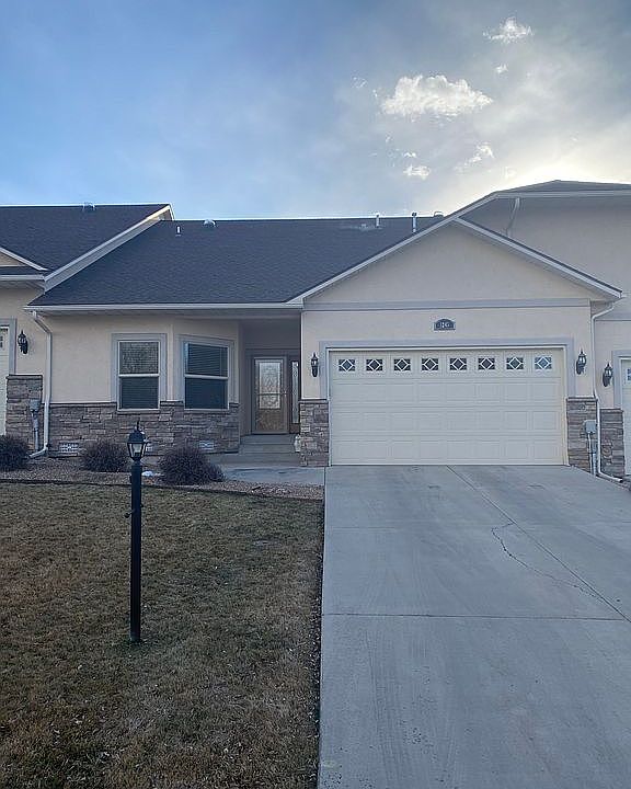1st image of 1245 SE Stonebridge Dr