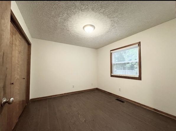 1904 Sherri Ln APT A