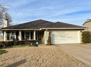 12305 E 77th St N, Owasso, OK 74055