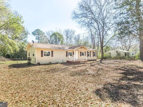 204 Elizabeth Dr, Centerville, GA 31028