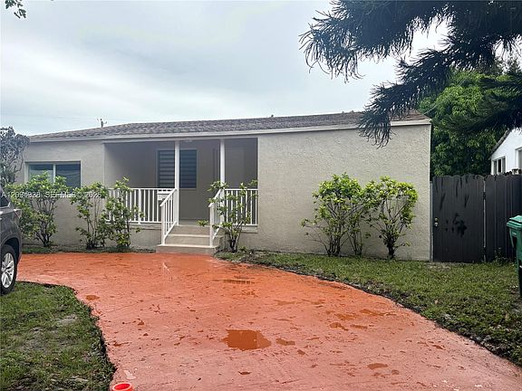 2nd image of 2931 SW 19th Ter