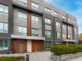 670 Atwater Ave #9, Mississauga, ON L5G0B6