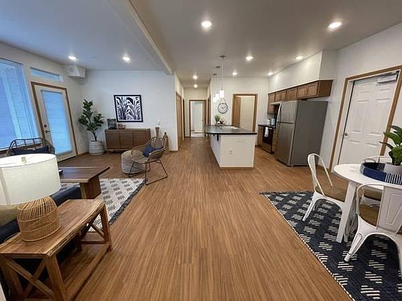 2nd image of 4315 E Poleline Ave #203