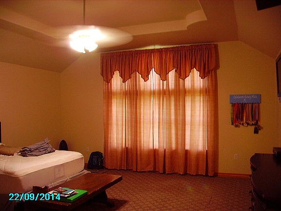 4th image of 5613 Rustic Manor Dr
