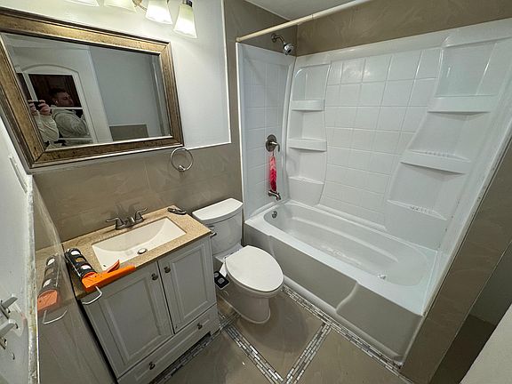 4th image of 53-55 Bleeker St #G1