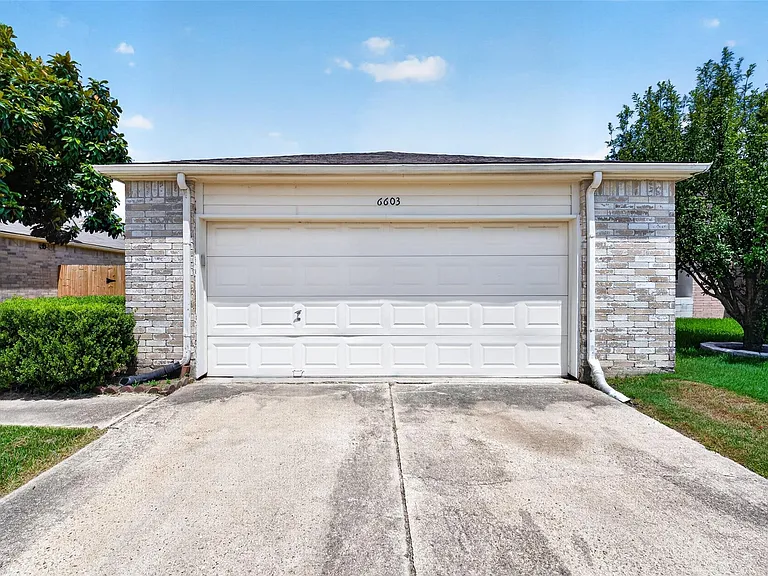6603 Grandvale Dr — Photo 3