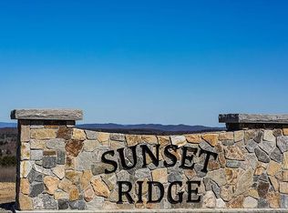 30 Sunset Rdg, Ludlow, MA 01056