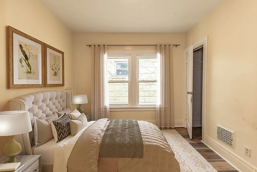 3 bed, 1163 sqft, $1,850 — Photo 2
