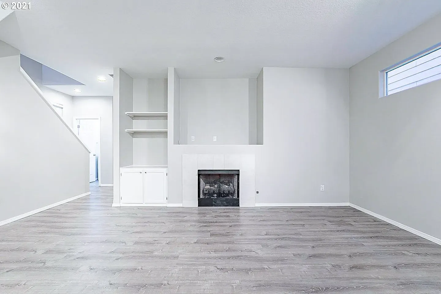 3 bed, 2.5 bath, 1526 sqft, $2,800 — Photo 2