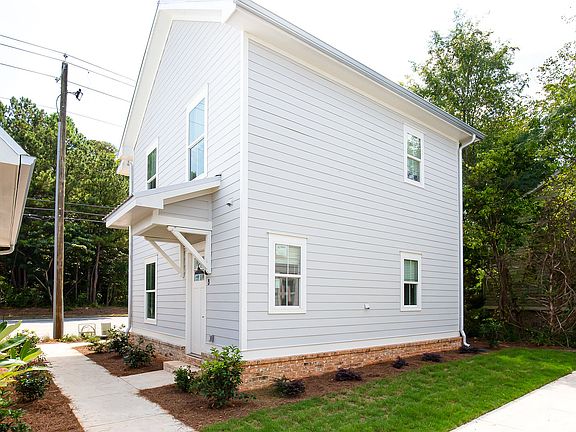 5th image of 135 Dean Way #2-7446