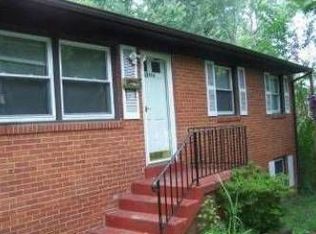 13414 Hillendale Dr, Woodbridge, VA 22193