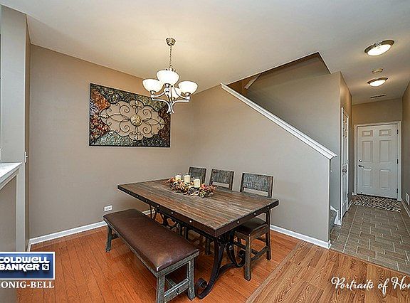 4th image of 464 Majestic Ln