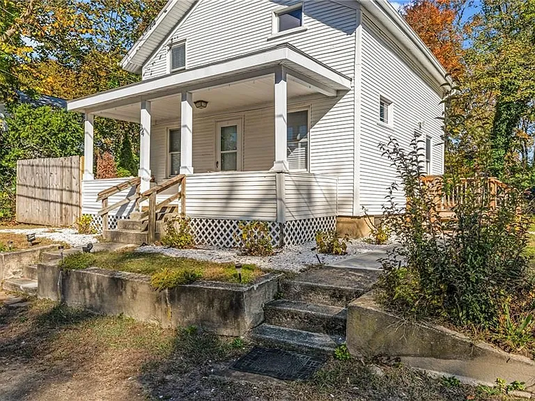 34 Read Ave — Photo 25