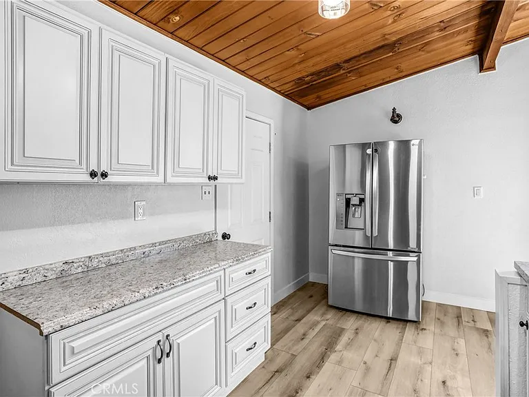 230 N Calvados Ave — Photo 13