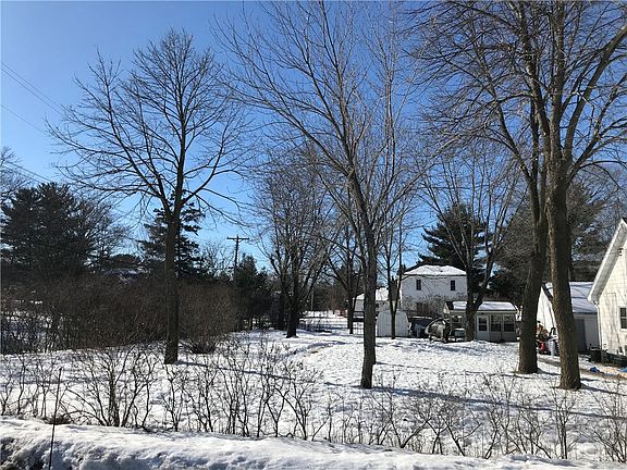 3rd image of 0 5th Street E