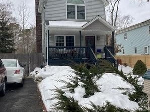 Farmingville Real Estate Farmingville NY Homes For Sale Zillow