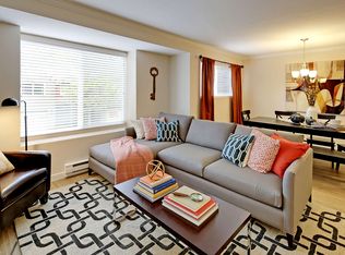 Hubbard's Crossing, Kirkland, WA 98034