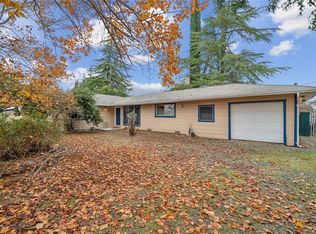 2862 Hill Rd E, Lakeport, CA 95453