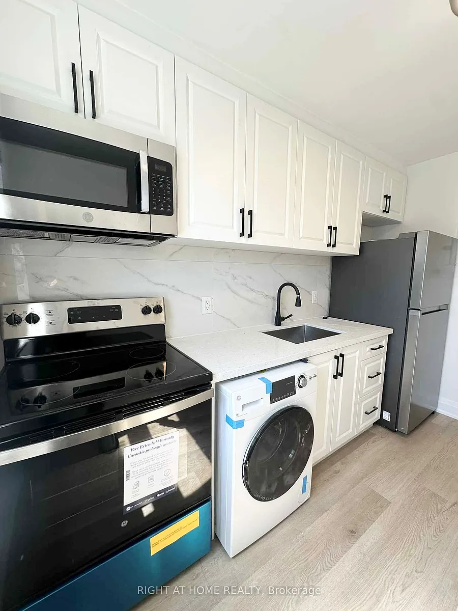 Building Photo - 155 Stinson St #3